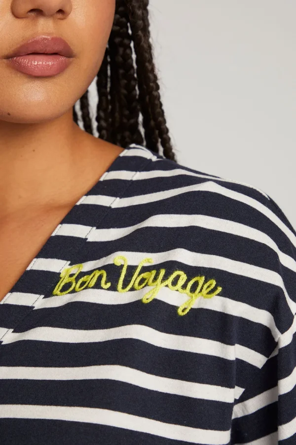 Store Bon Voyage Tee Women Loungewear | Graphics
