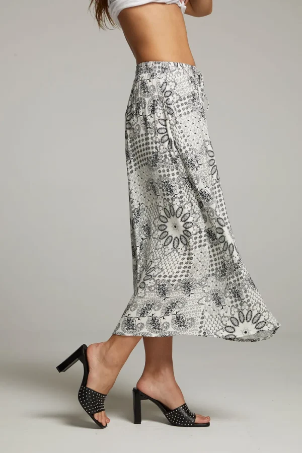 Outlet Darby Paisley Bandana Midi Skirt Women Loungewear | Bottoms